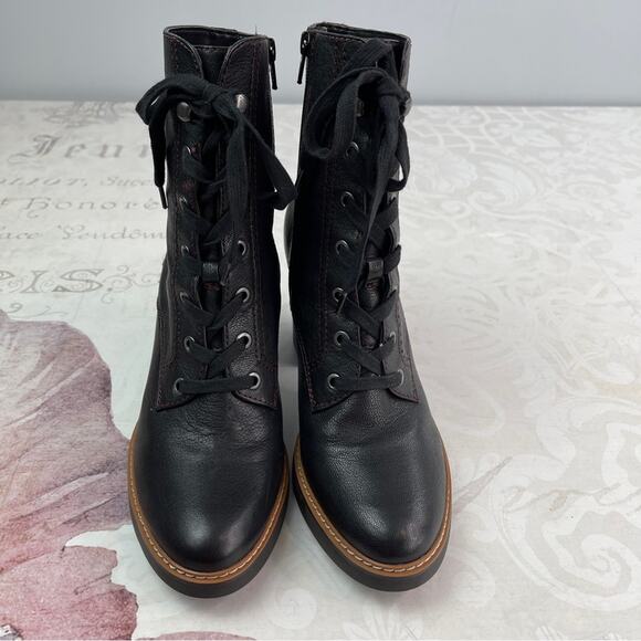 Naturalizer Callie Lace Up Boot Size 10M LIKE NEW - Picture 2 of 12
